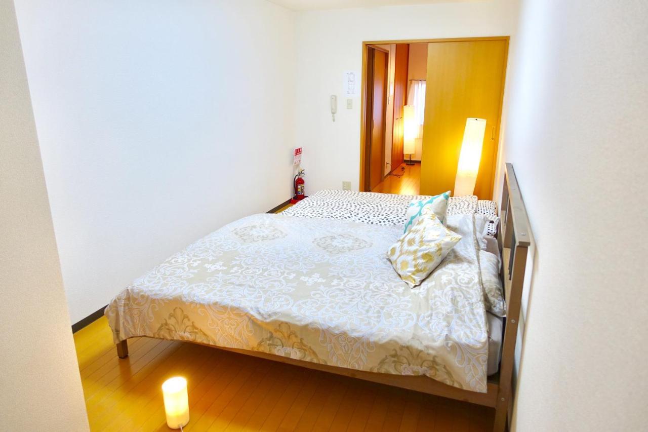 Central Osaka House Umeda Namba מראה חיצוני תמונה